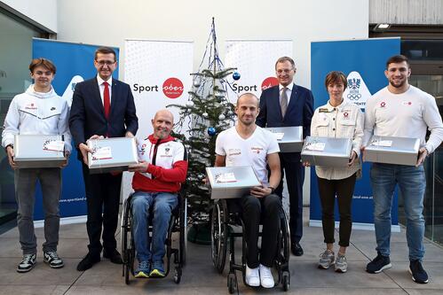 LH Stelzer, LR Achleitner, Ablinger, Brungraber, Plank, Borchashvili, Kamenschakt (Quelle: Land OÖ/ Kauder)